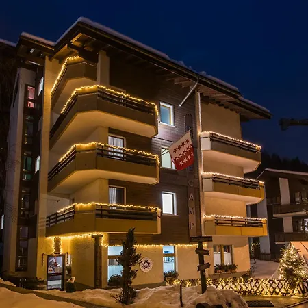 Szálloda Basecamp
