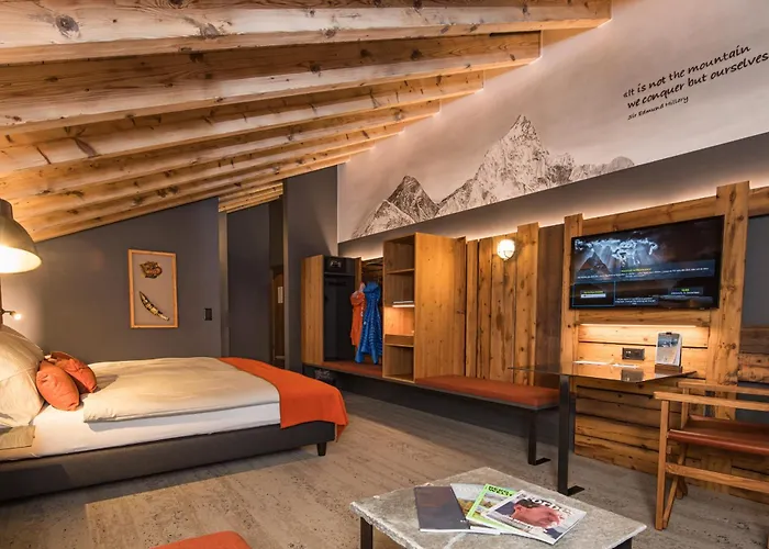 Ξενοδοχείο Basecamp 3*